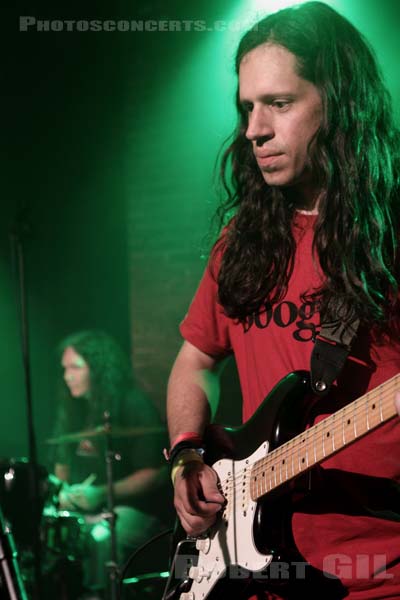 KURT VILE AND THE VIOLATORS - 2011-05-23 - PARIS - La Maroquinerie - 